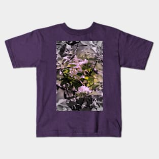 apple blossoms 12 Kids T-Shirt